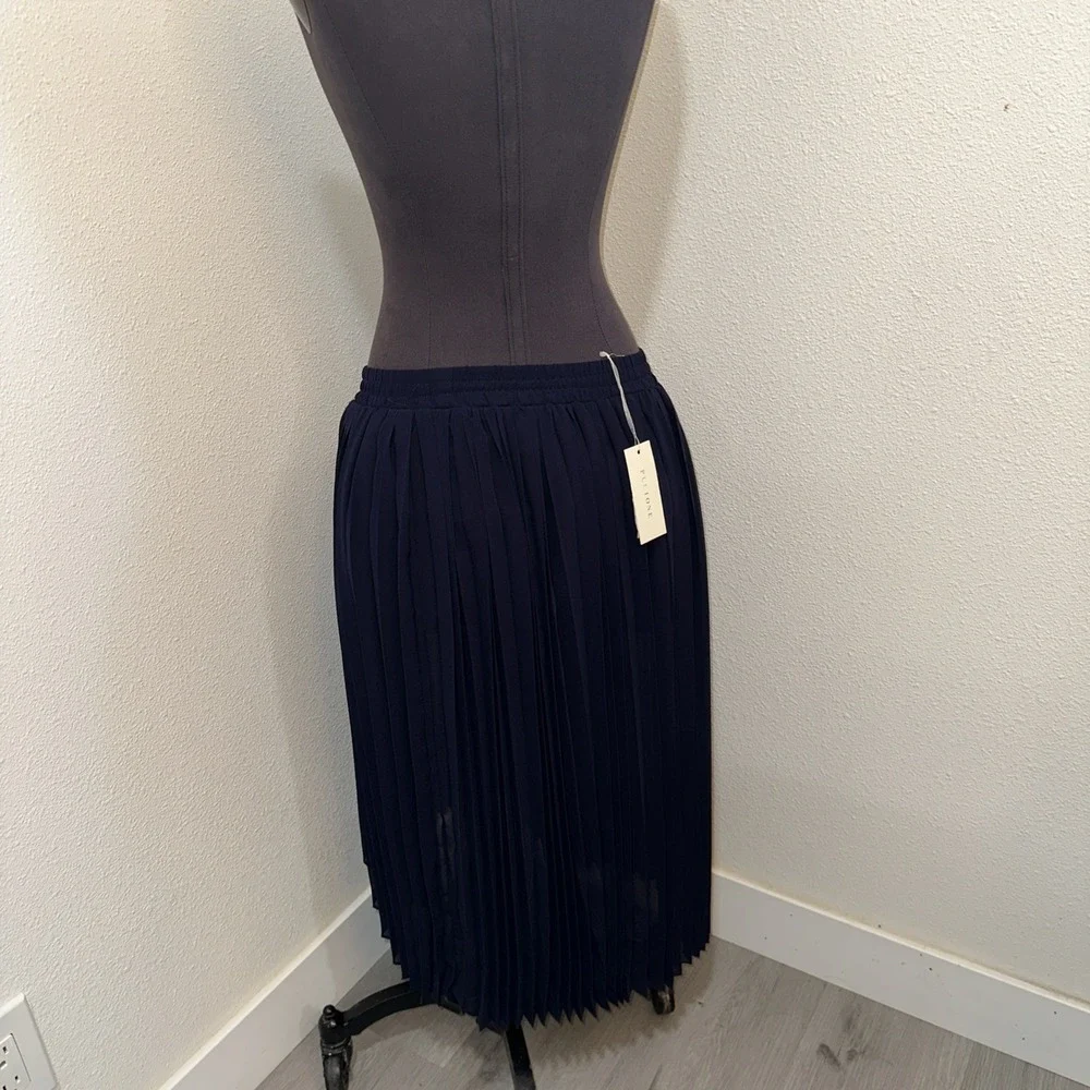 Pleione Asymmetrical Pleated Midi Skirt Black Sheer Overlay Size S Navy Pull‎ On